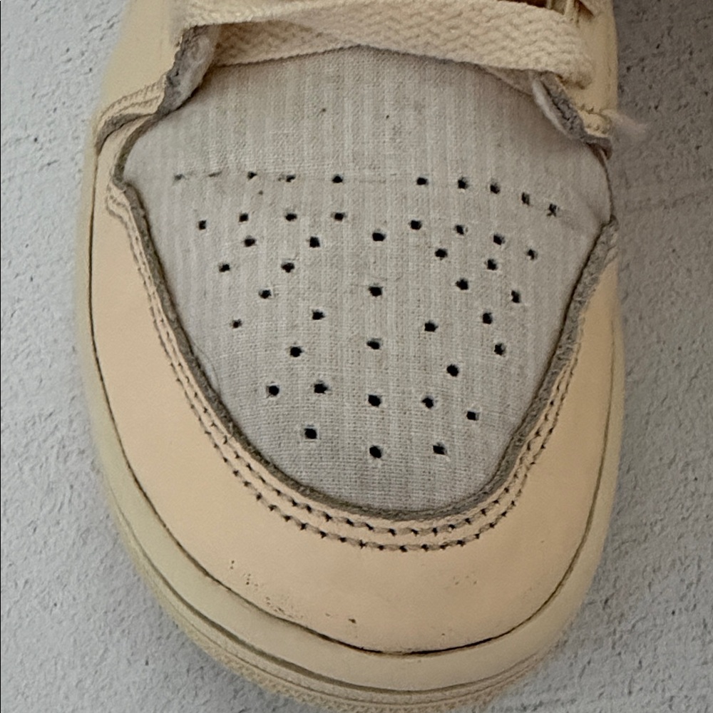 Women’s Nike Air Jordan 1 Low SE - Picture 13 of 14